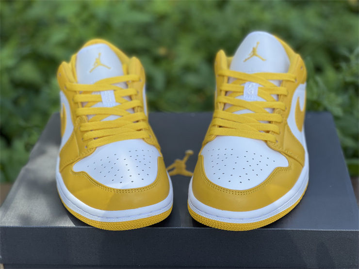 Thumbnail: Air Jordan 1 - Low "Pollen"