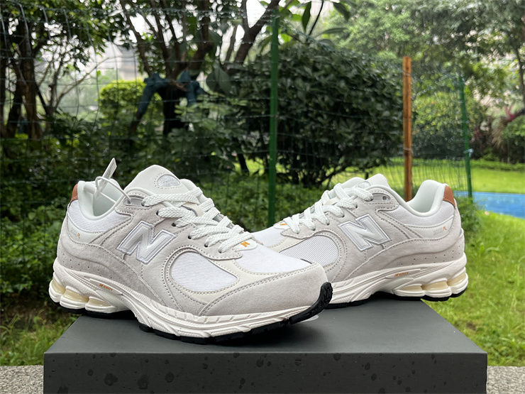 Thumbnail: New Balance 2002R "Reflection Sepia"