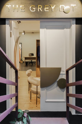Boutique entrance, door handle design, retail entrance, retail design, exhibition design
