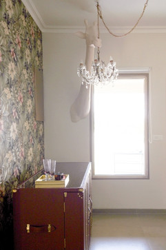 giraffe light, hanging chandelier, entrance lobby, holiday home interiors