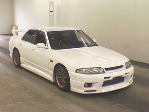Nissan Skyline GTS25t R33