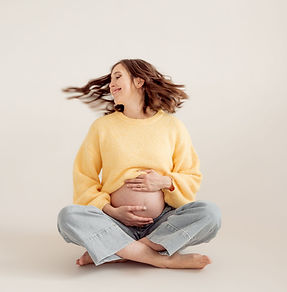 Babybauch-Shooting, Belly-Shooting, Familien-Shooting, Familienfotografie, Paar-Shooting, Paarfotografie, Portait-Shootings, Portraitfotografie, Marie Röhr, Fotografin, Rosenheim, Kolbermoor, Bad Aibling, Chiemsee, Simssee, Tegernsee