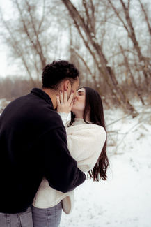 Paar-Shooting, Freunde-Shooting, Familien-Shooting, Familienfotografie, Winter, Schnee, Marie Röhr, Fotografin, Rosenheim, Kolbermoor, Bad Aibling, Chiemsee, Simssee, Tegernsee