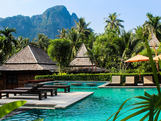 Travel Agents Make It Easy: The Perks