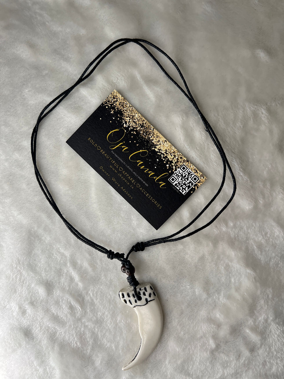 Thumbnail: Unisex  Fang Adjustable Necklace