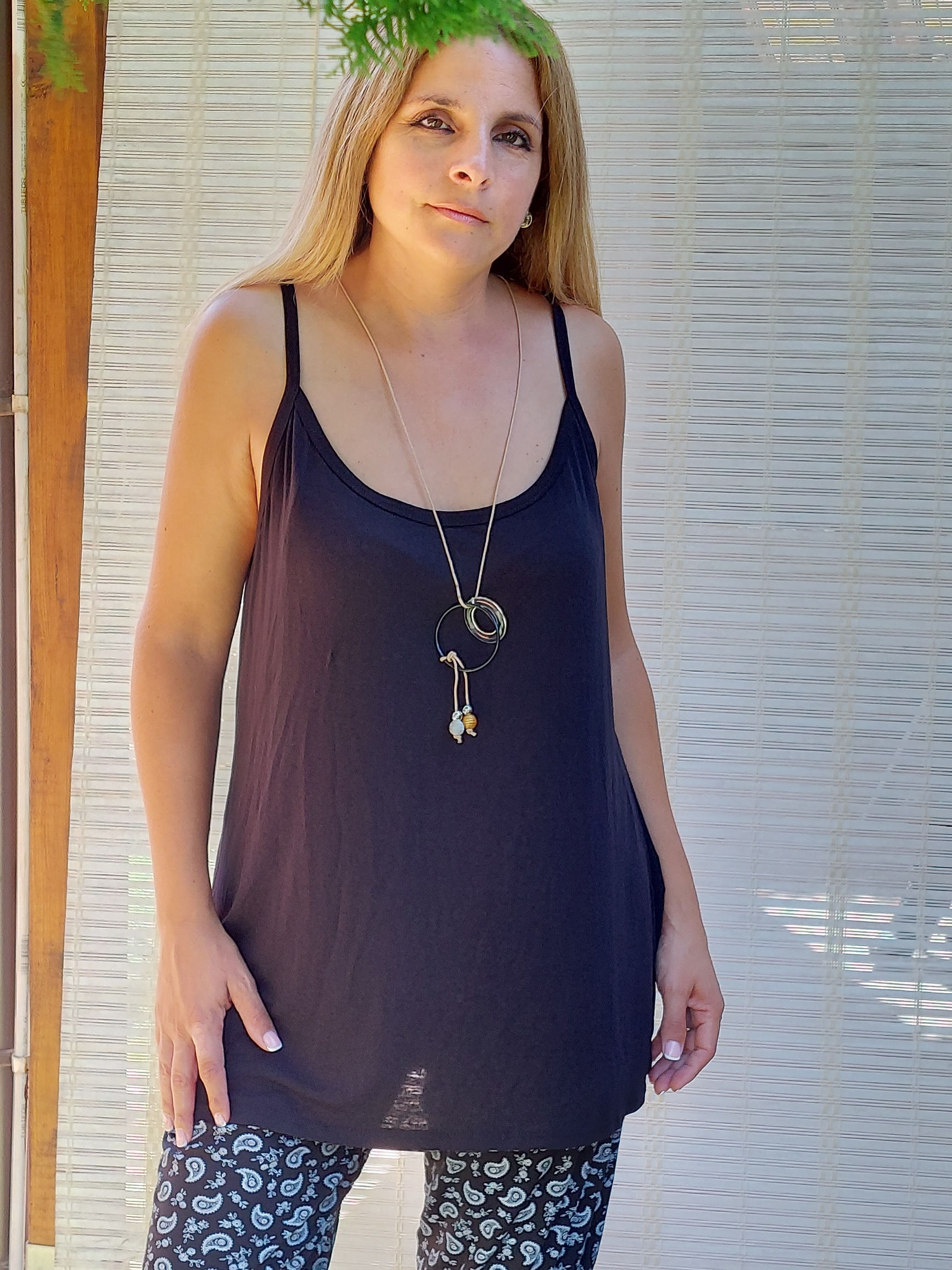 Canottiera nera basic