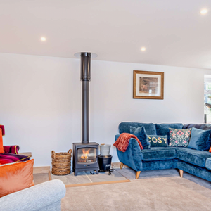 Travel Chapter - Otters Cottage