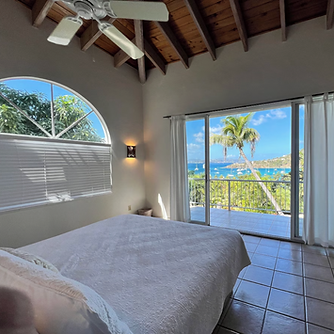Upper Right Bedroom.png