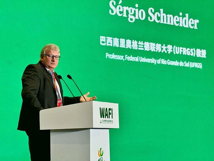 Professor Sérgio Schneider (GEPAD/UFRGS) durante sua participação na World Agri-Food Innovation Conference (WAFI), em Pequim, China. Crédito: Assessoria de Comunicação – MDS