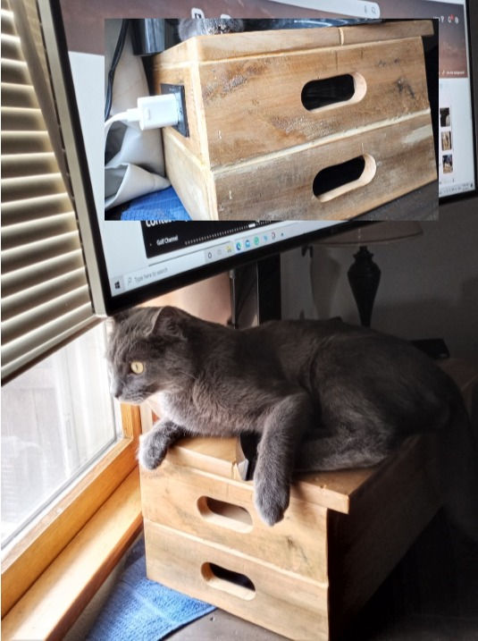 Thumbnail: Foot Box - Power Deluxe