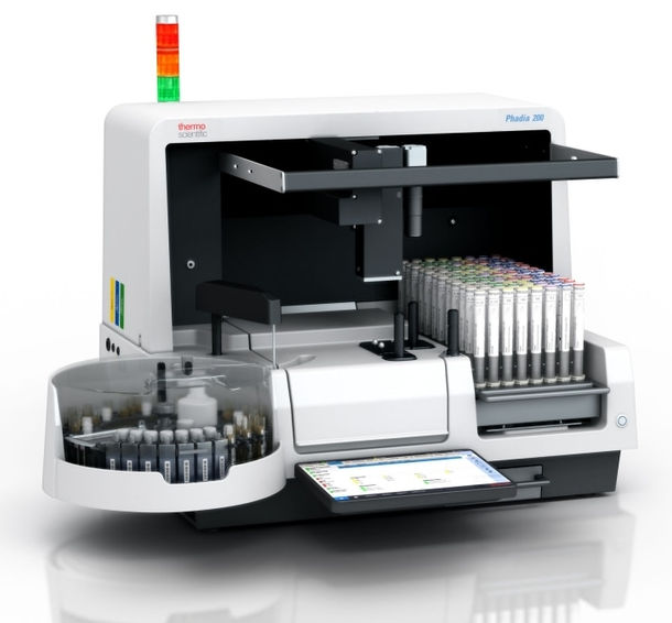 Phadia™ 200 _ Diagnostic Testing Instrument