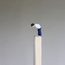 GEBEUGTER MANN sculpture by Katharina Haebler