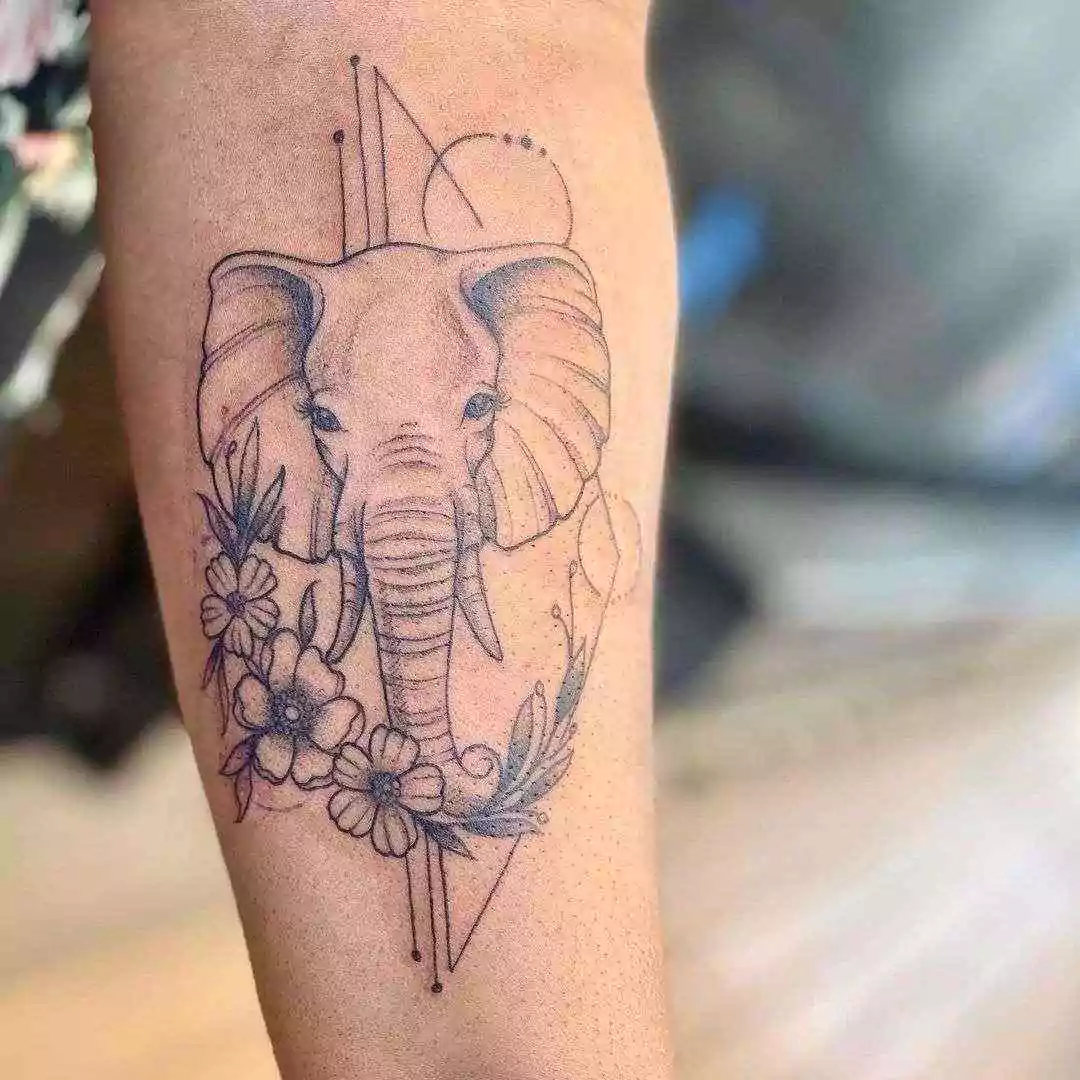 Tatuajele cu Elefant tat-too.tv
