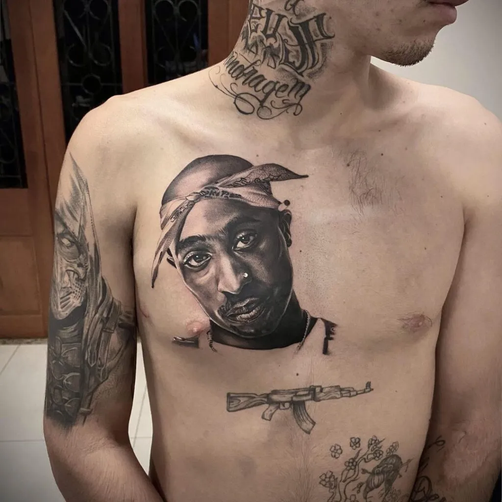 Tatuaj 2Pac tat-too.tv