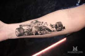 Tatuaje Formula 1 tat-too.tv