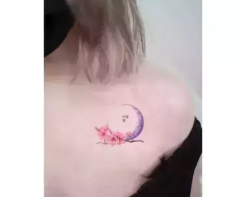 Tatuaje Luna tat-too.tv