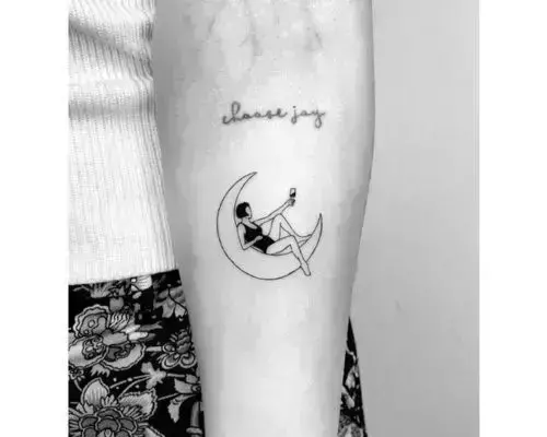 Tatuaje Luna tat-too.tv