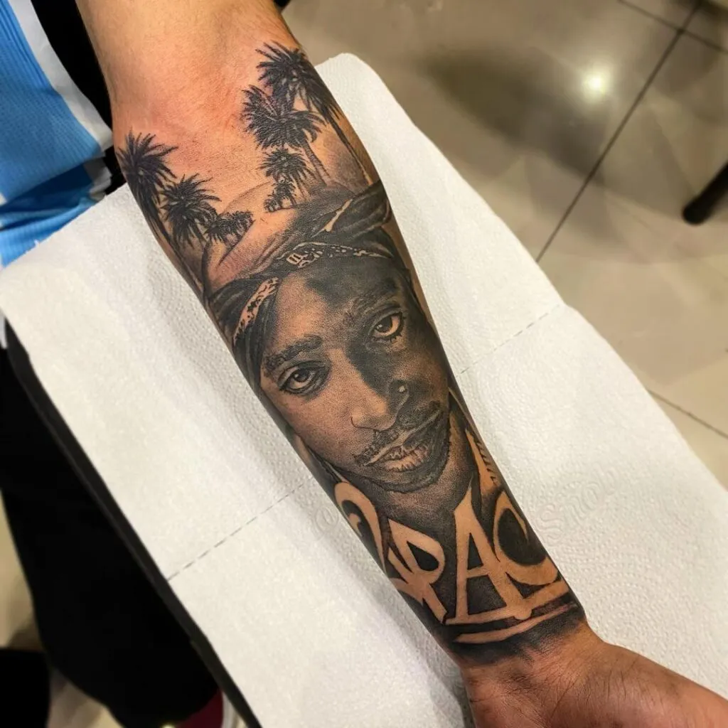 Tatuaj 2Pac tat-too.tv