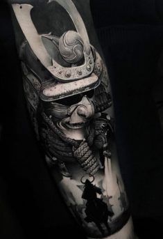 Tatuaj Samurai tat-too.tv