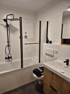 20251115_162243 (1).jpg