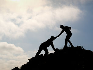 8 Shifts in Charity Donor Behaviour Reshaping Fundraising in 2025