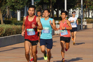 【跑步科學】提升長跑表現的3大因素