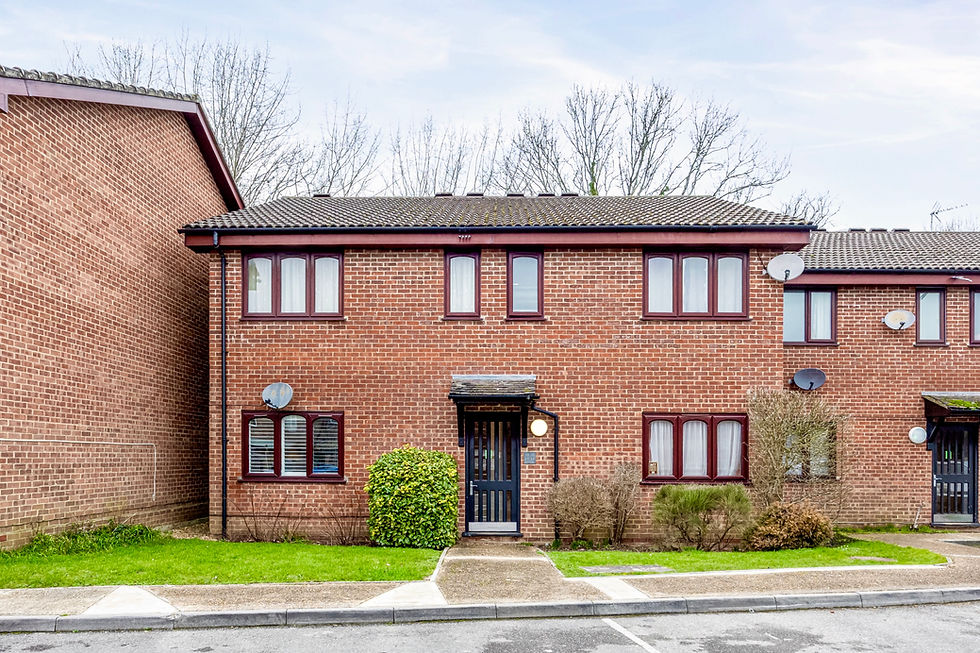 🆕New To Let ✨Ground Floor One Bedroom Flat with Garden Near Railway Station and Shops