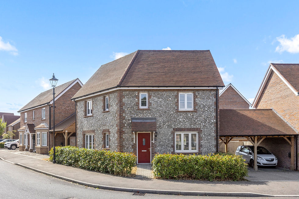 🆕New to the Market - Modern Living in Kings Weald: Beautiful Flint-Fronted Home on Bonnet Lane