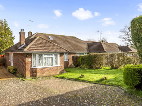 🆕New Listing ✨Charming Two Bedroom Bungalow for Sale in Hassocks with South Facing Garden