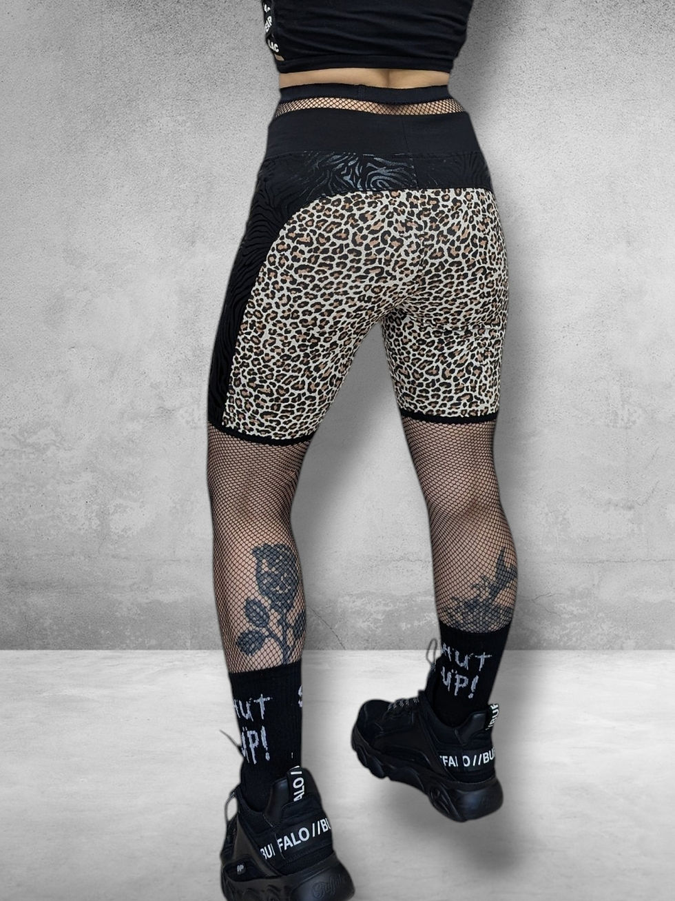 Miniature : Moon short long🏴‍☠️ Taille S