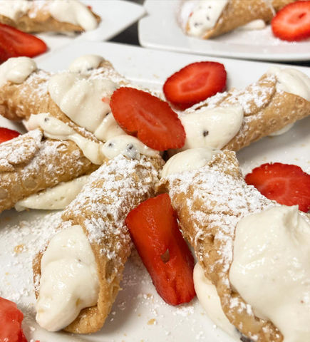CANOLI PLATTER FOR ON PREMISE CATERING