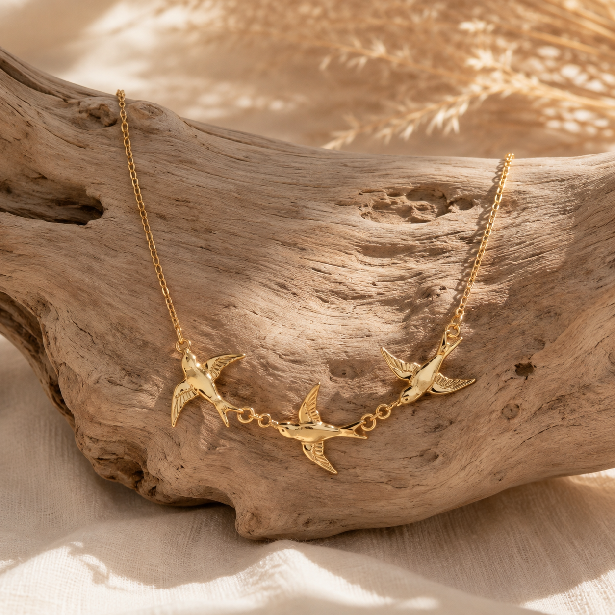 Collier pendentif 3 oiseaux dorés