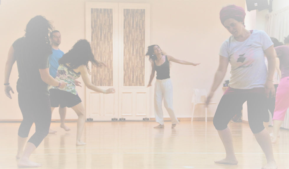 Alexandra Pajuelo; Movimiento Vital Expresivo Lima; Río Abierto Perú; Terapia Perú; Danza Lima
