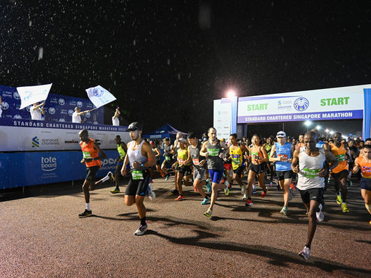 Standard Chartered Singapore Marathon 2022 celebrates return with close to 40,000 runners
