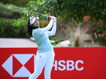 Tavatanakit finds her inner peace to take Round One lead of the HSBC Women’s World Championship