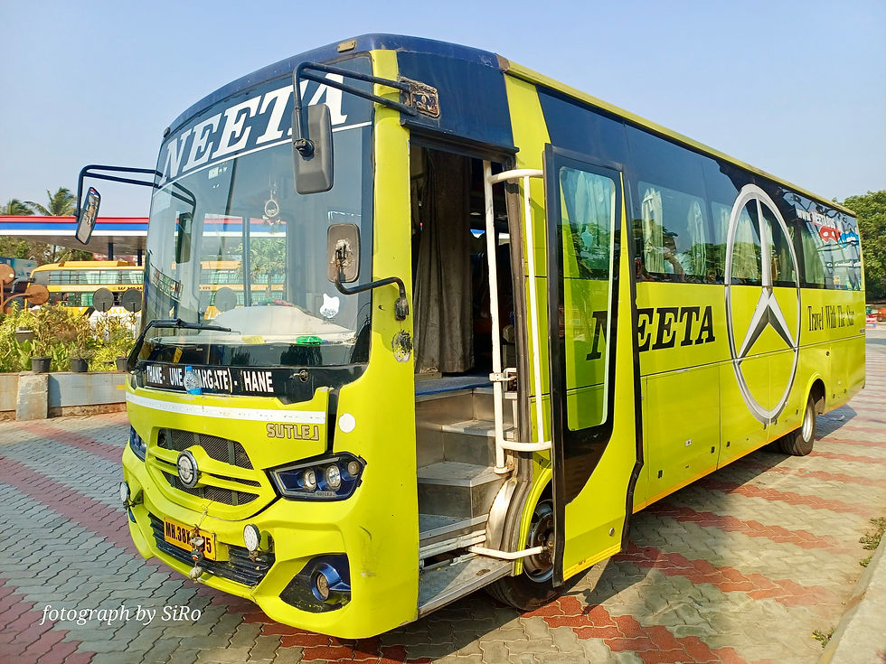 Mumbai - Bus nach Pune