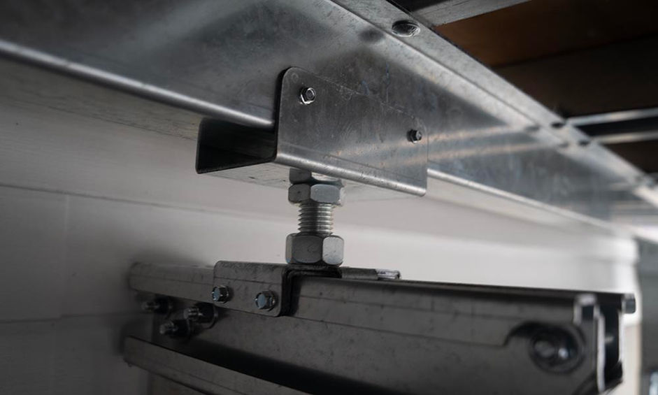 Tricera adjustable wall bracket