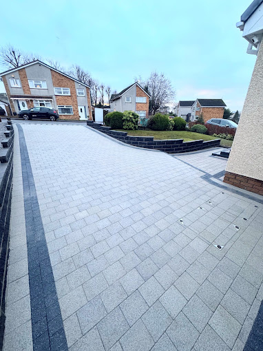 Sienna-Driveway
