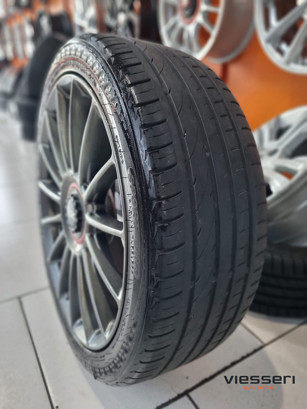 Miniatura: Jogo de rodas e pneus usados - B.A.R Sunline  - aro 18 + Pneus Aptany