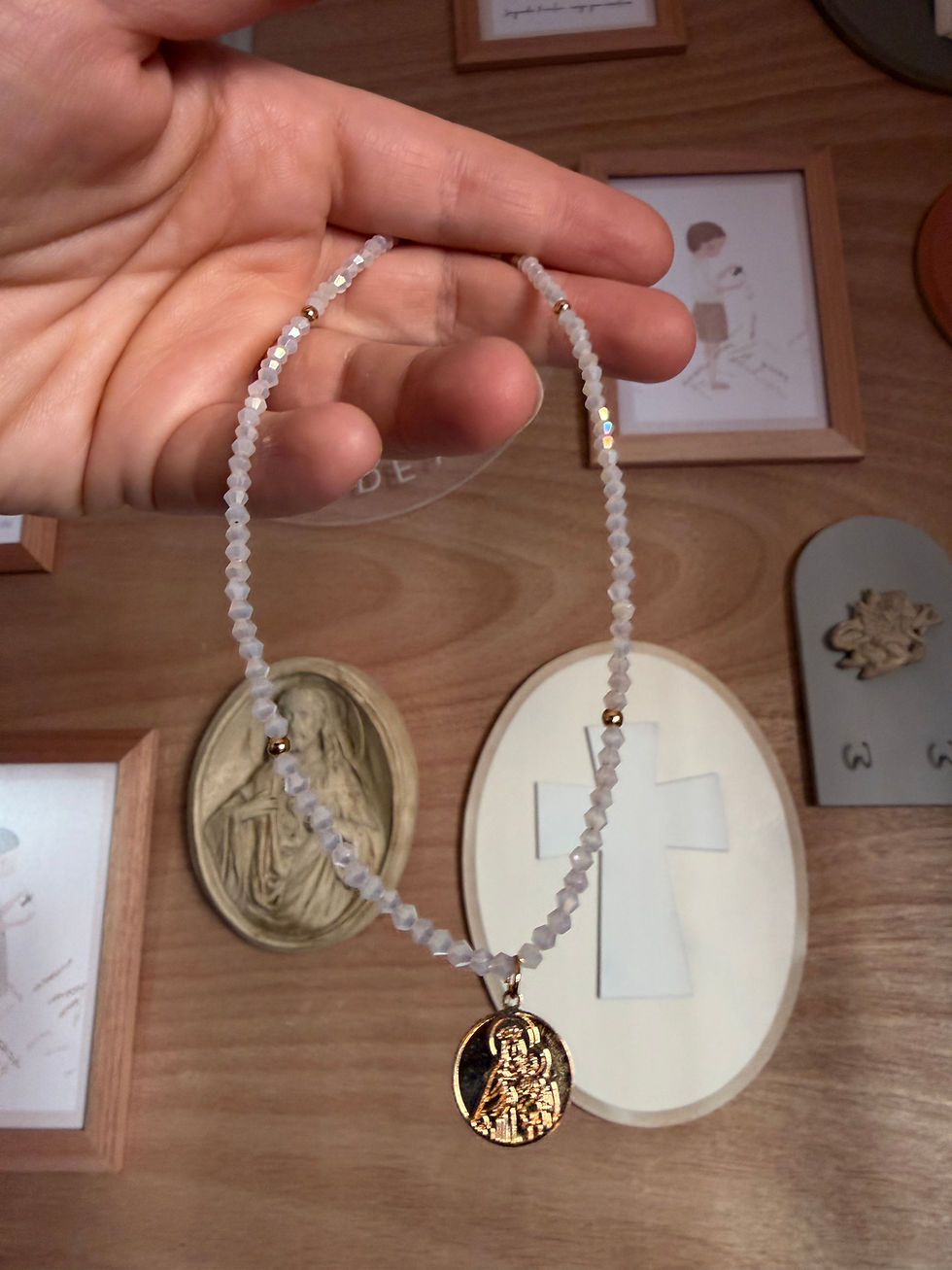 Miniatura: Collar mini cristales Virgen del Carmen goldfilled 