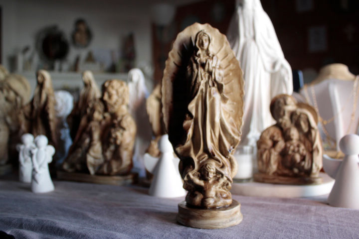 Miniatura: Guadalupe patinada 22cm