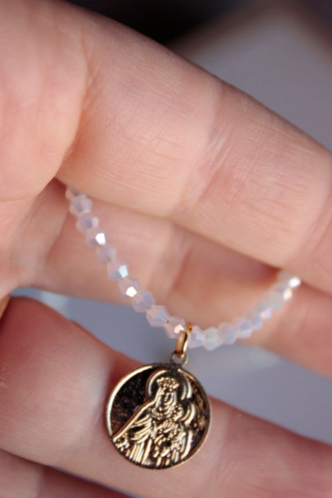 Miniatura: Collar mini cristales Virgen del Carmen goldfilled 