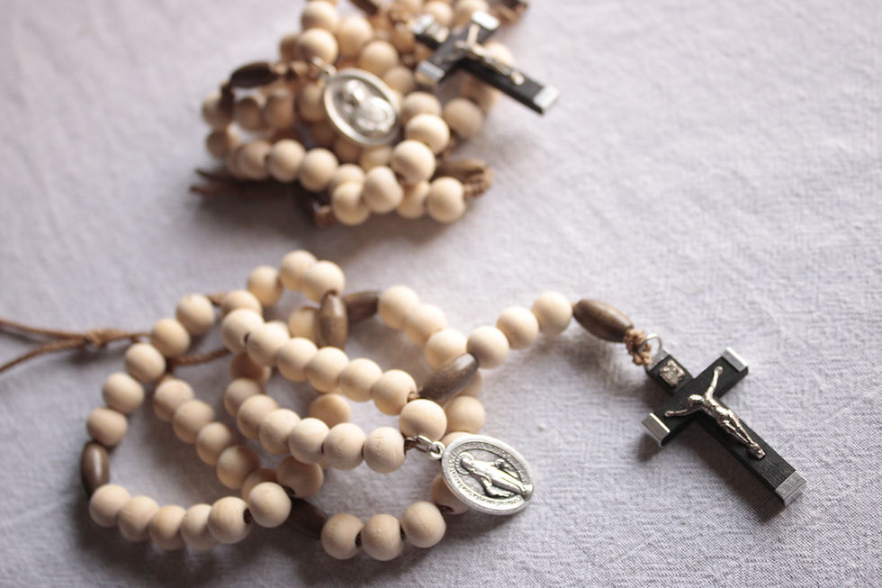 Miniatura: Rosario en madera crucifijo italiano