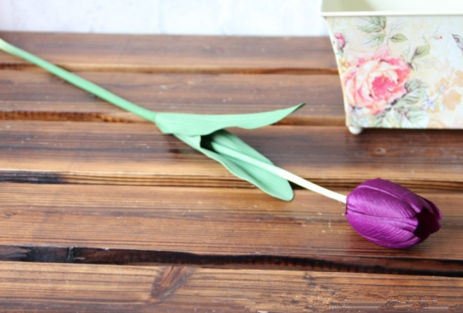 Thumbnail: French Calais Silk Tulips