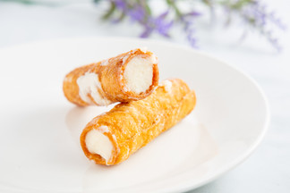 Bite Squad Food Photography.Cannoli.jpg