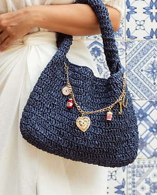Bolsa Capri Azul feita de croche a mao 