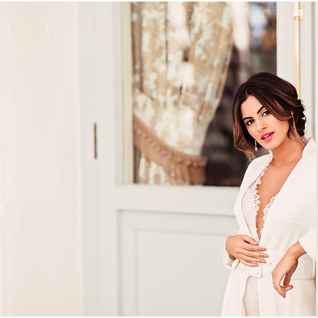 KISS FROM A ROSE | BELLE BRIDAL MAGAZINE SHOOT AT WYNYARD HALL