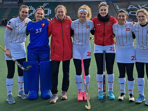 Die Schweizer Damen-Nati spielt an der WM-Qualifikation in Santiago (Chile) mit grosser Oltner Delegation