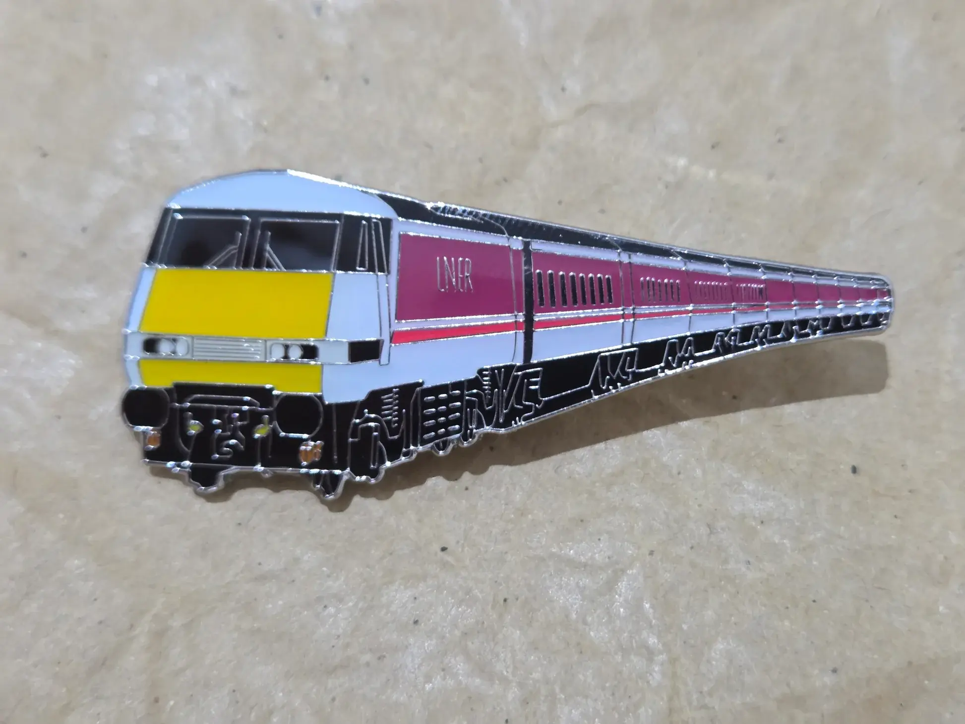 LNER Intercity 225 Enamel Brooch Pin Badge