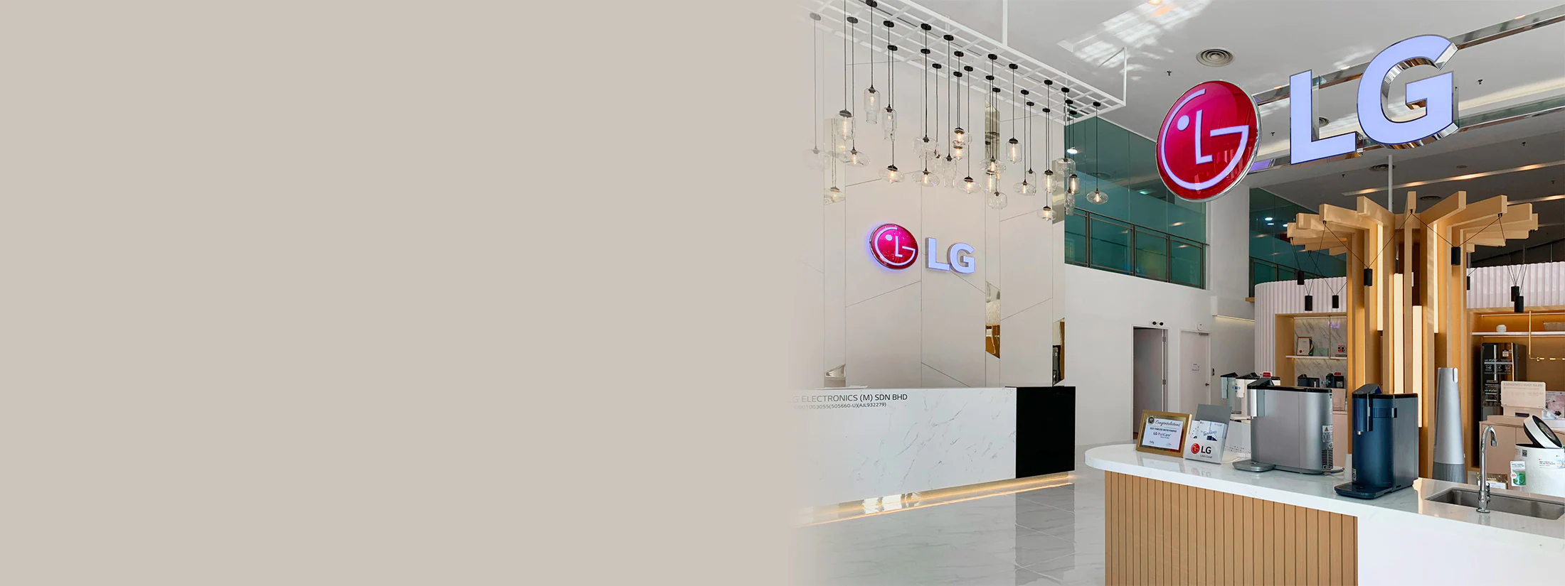 lg-puricare-experience-zone-1600x600.webp